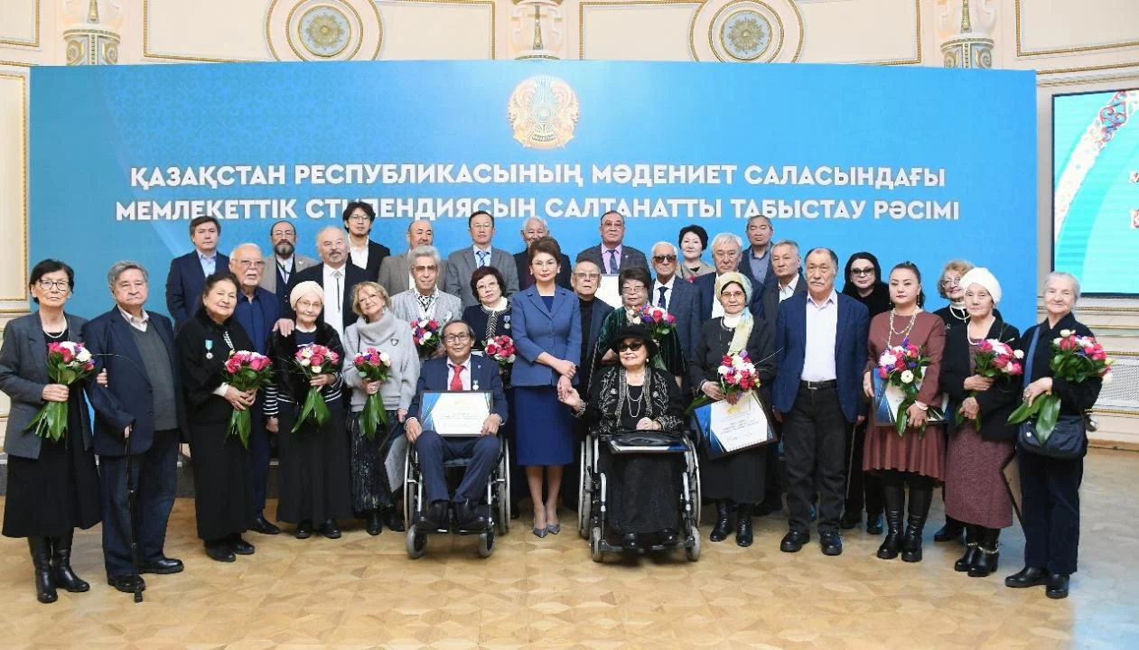 Аида Балаева әдебиет пен өнер қайраткерлеріне мемлекеттік стипендия табыстады