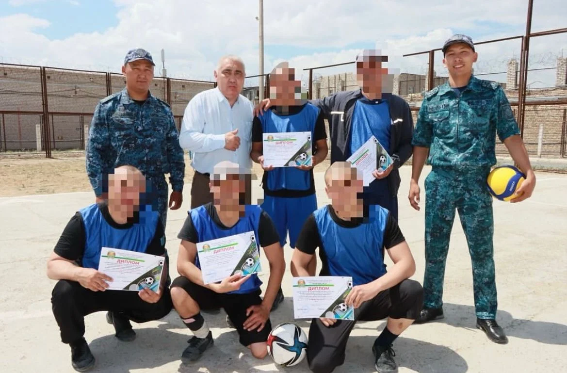 Жеңіс күніне орай кіші футболдан турнир өтті