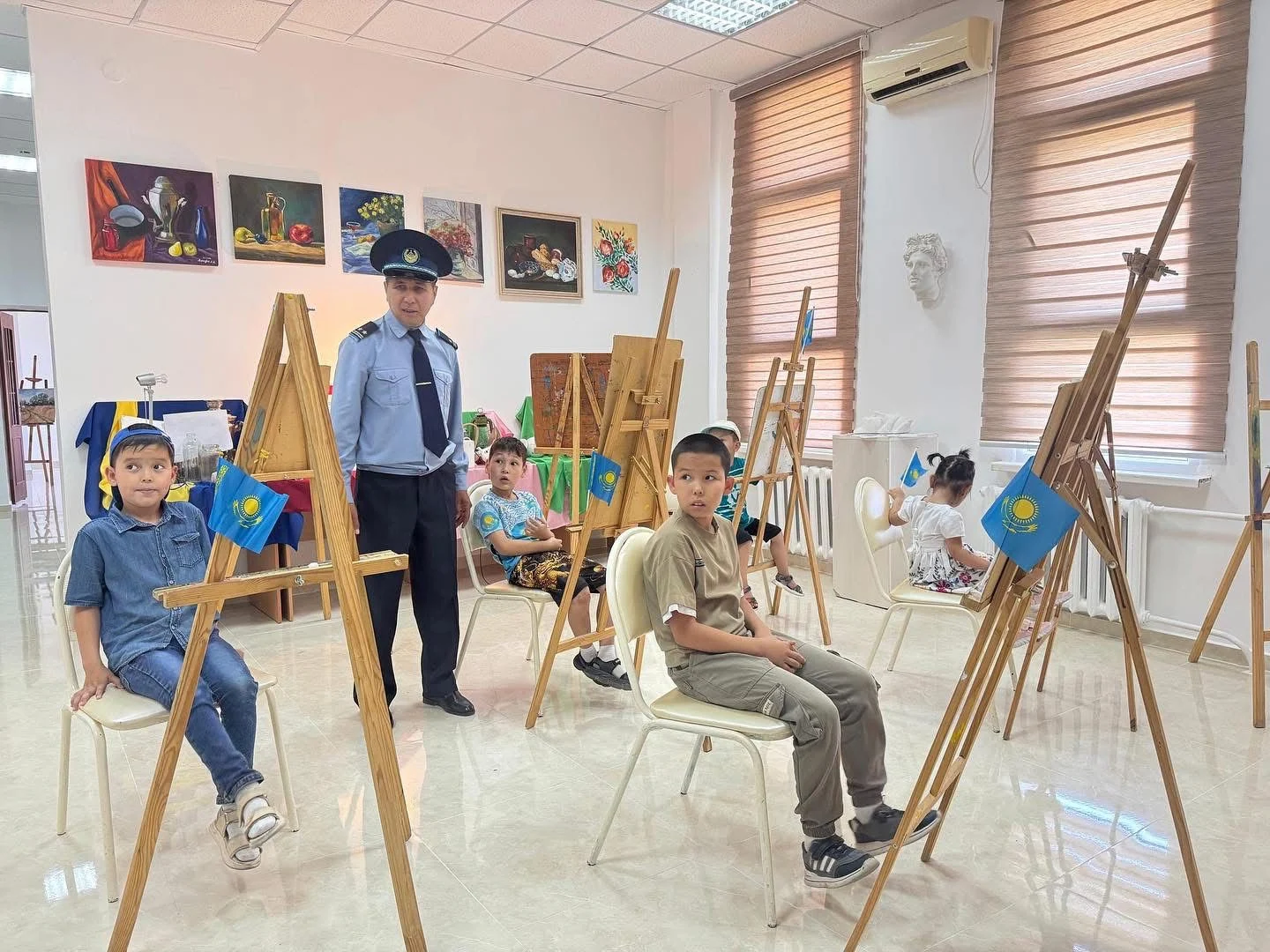 “Мен полицей боламын» ҚАЖ департаменті №60 мекеме қызметкерлерінің балалары арасында шығармашылық байқау өтті