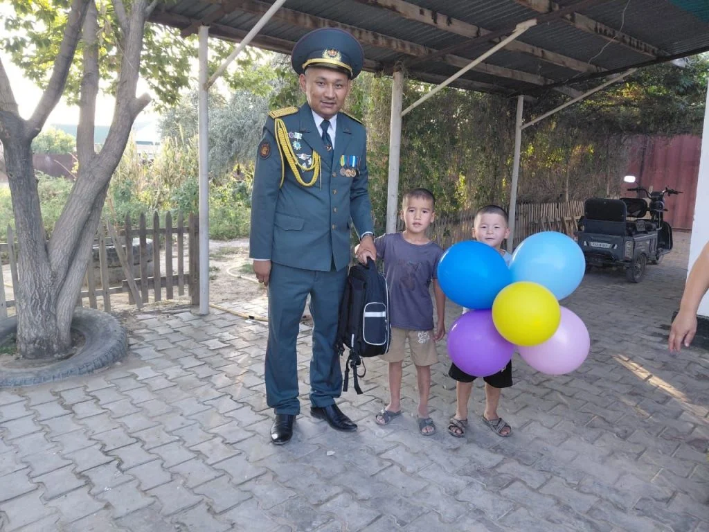 Әскери бөлім «Мектепке жол» республикалық акциясын өткізді