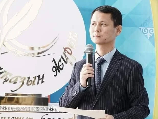 Ержеңіс ӘБДІ: Әлі де айтысқа қатысамын деген ойдамын