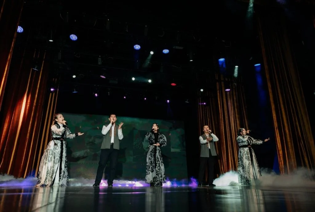 Ұлт ұстазының ізімен