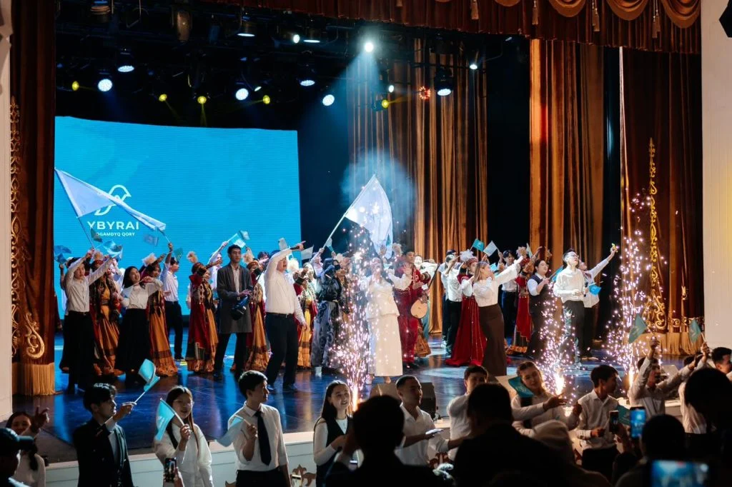 Ұлт ұстазының ізімен