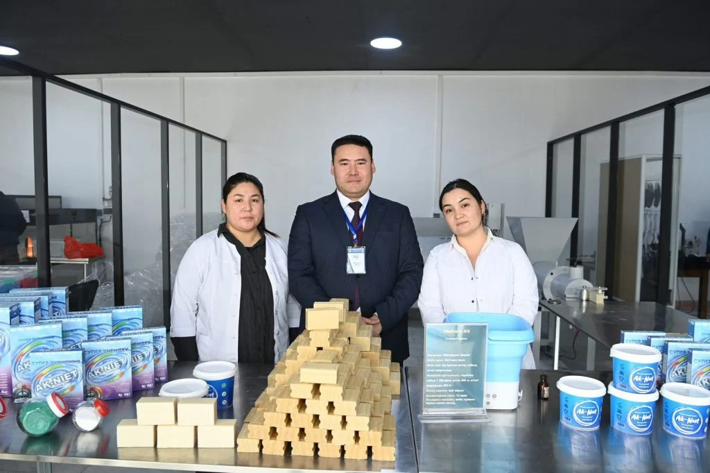 Өткен 11 айда 28 мыңға жуық адам тұрақты жұмыспен қамтылды