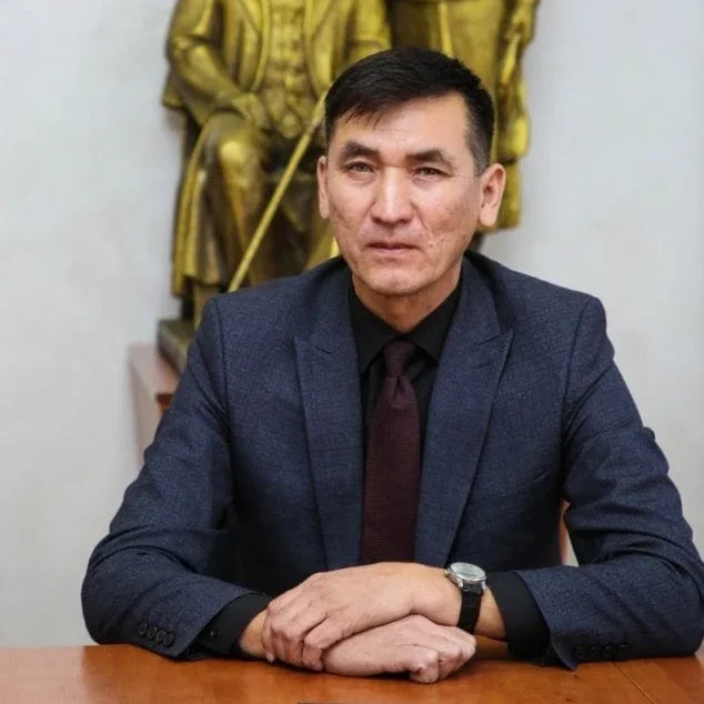 Кімге алғыс айтқыңыз келеді?