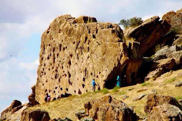 Тылсымға толы мекендер: табиғат пен тарих құпиясы