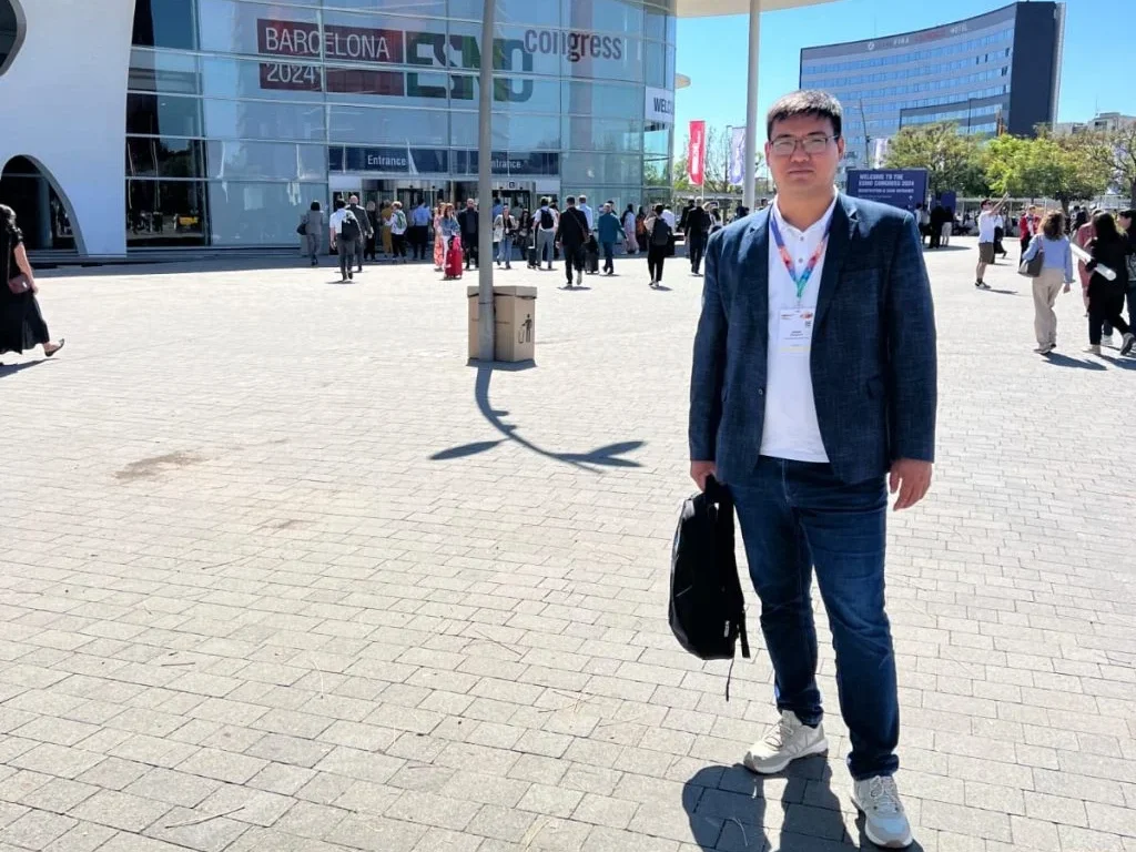 Айболат СМАҒҰЛОВ: Кейде маған адамдар өзіне өзі жау секілді көрінеді