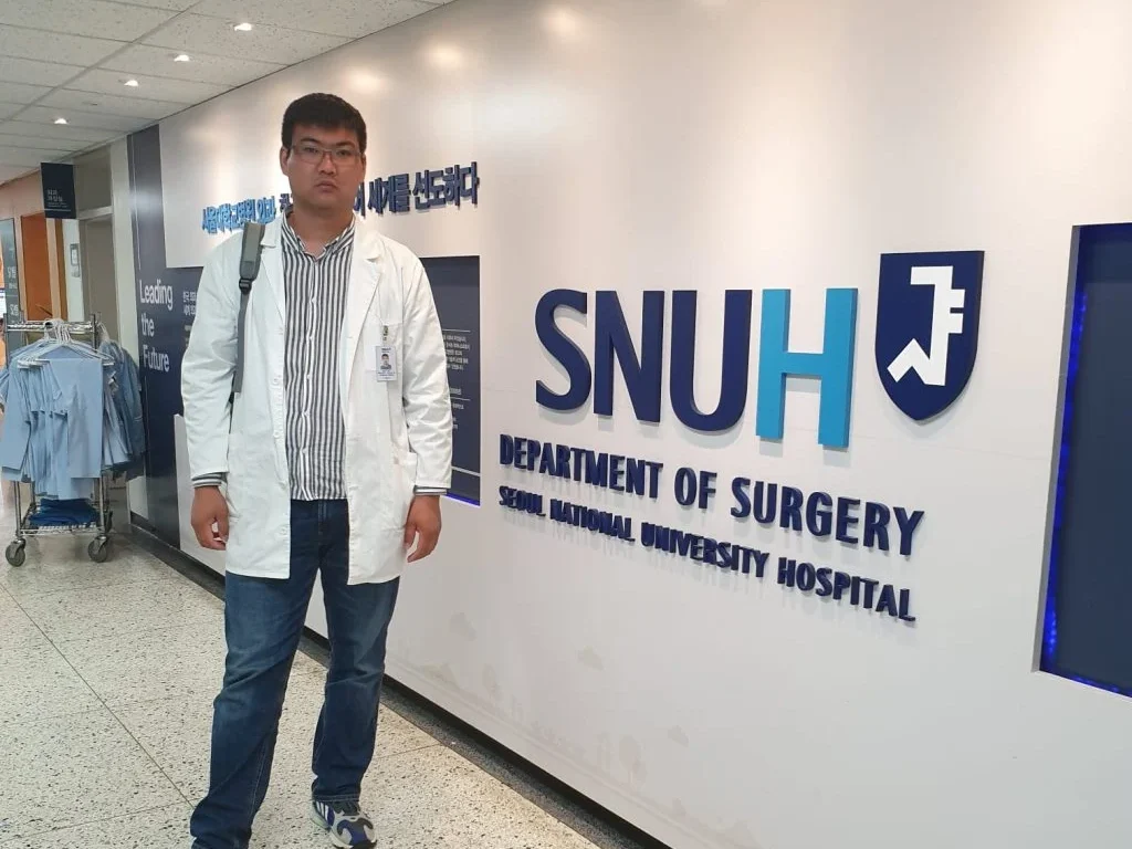 Айболат СМАҒҰЛОВ: Кейде маған адамдар өзіне өзі жау секілді көрінеді