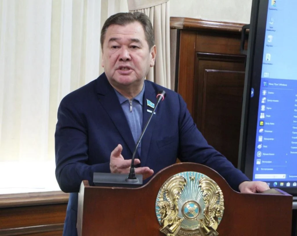 Мұрат ЕРГЕШБАЕВ: Қолдауды ауылдан бастасақ, жастарымыз үлкен қалаларға жұмыс іздеп кетпейді