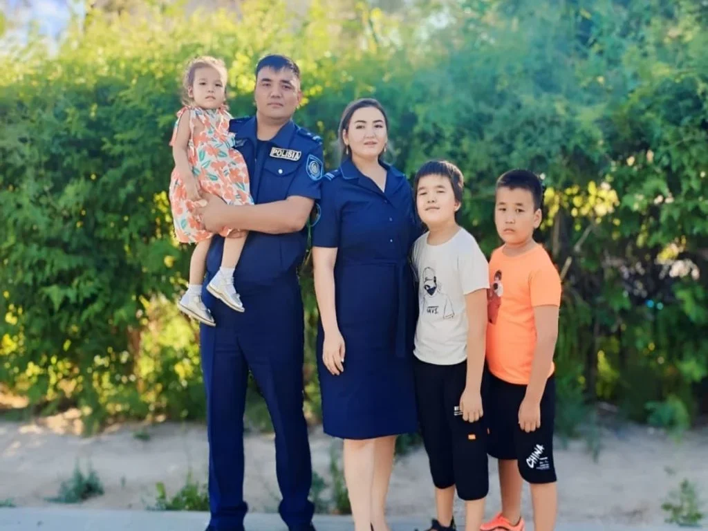 Назерке МОЛДАҒАЛИҚЫЗЫ: Аналық мейірім мен қызметтік тәртіп бір-біріне қайшы емес