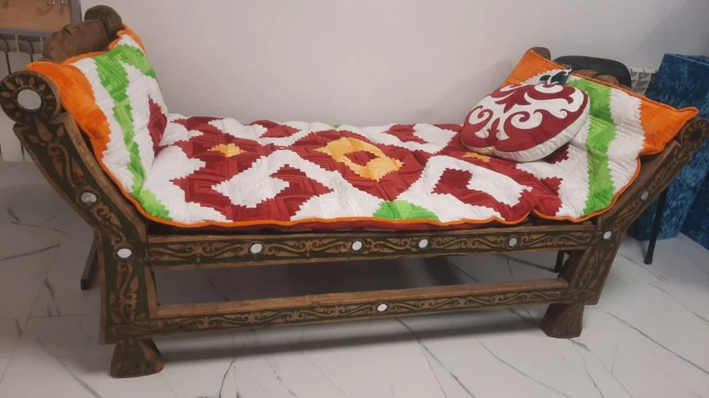 Жәдігер толы жан сарай