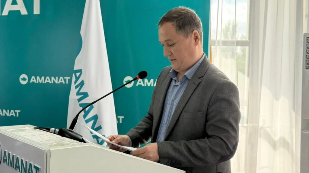 Жастар кеңесі отырысында интернет-алаяқтық мәселесі талқыланды