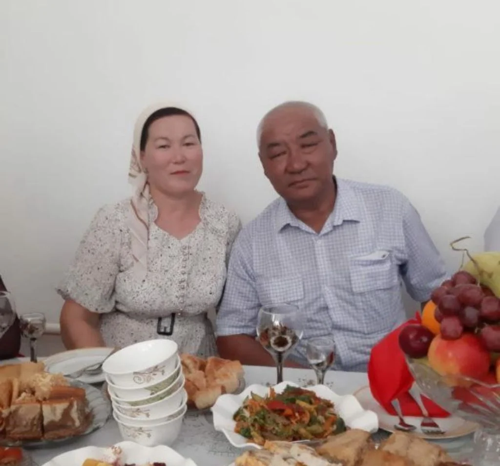 Қалай таныстыңыздар?