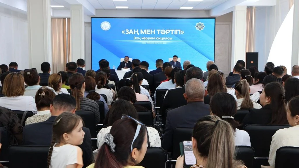 Қызылордада «Заң керуені» акциясы бастау алды
